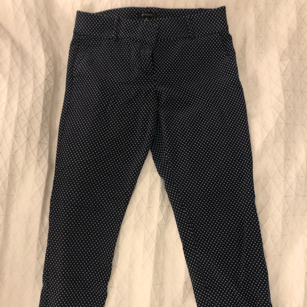 Ann Taylor Navy and White Pants Size 10